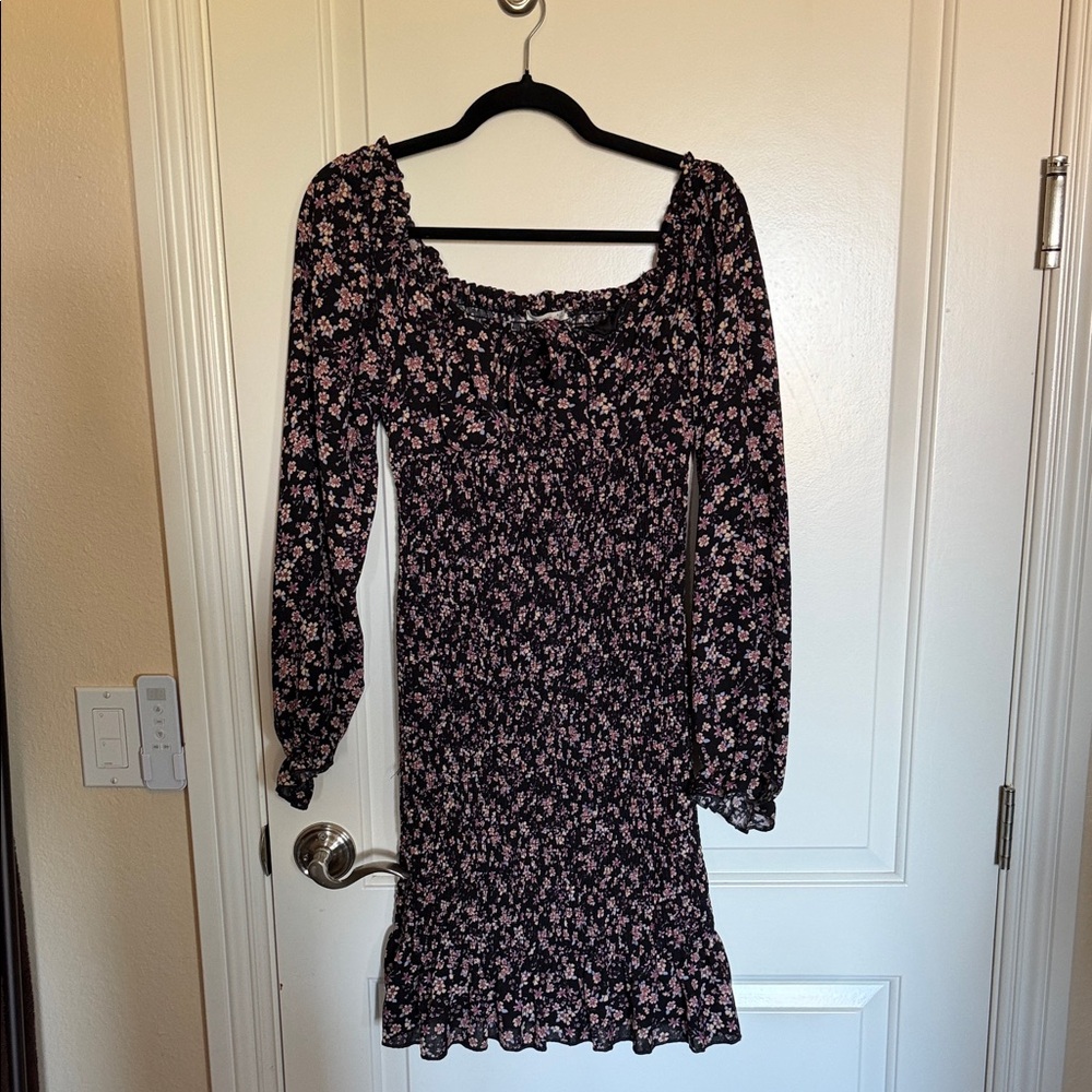 Pink Blush Maternity long sleeve shirred Bodycon dress black floral